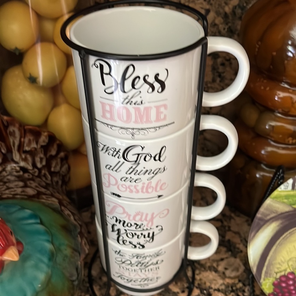 Meet your Posher, Cecilia